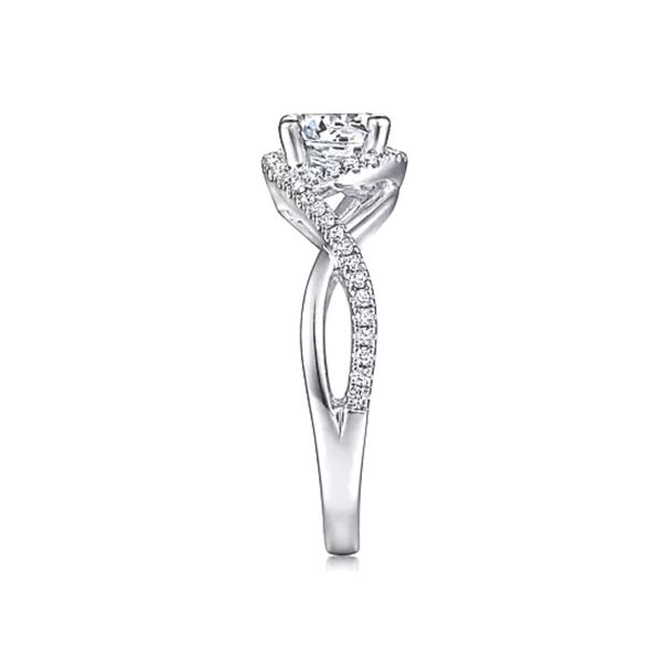 Semi-Mount Ring Image 3 Mark Jewellers La Crosse, WI