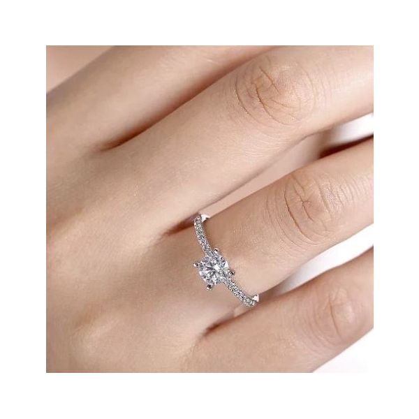 Semi-Mount Ring Image 3 Mark Jewellers La Crosse, WI