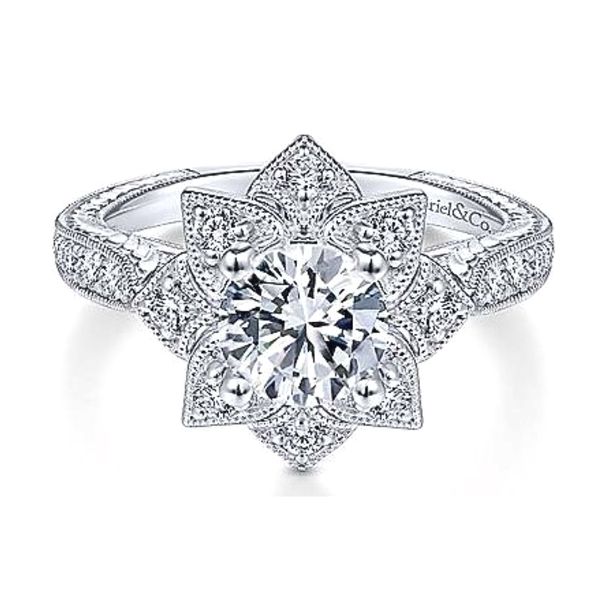 Semi-Mount Ring Mark Jewellers La Crosse, WI