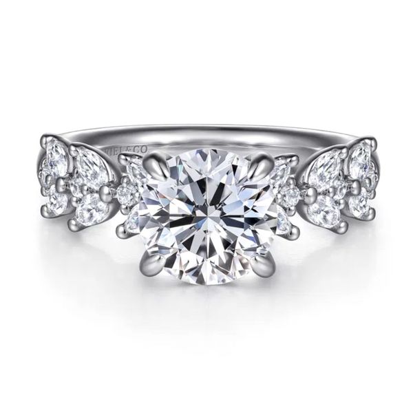 Semi-Mount Ring Mark Jewellers La Crosse, WI