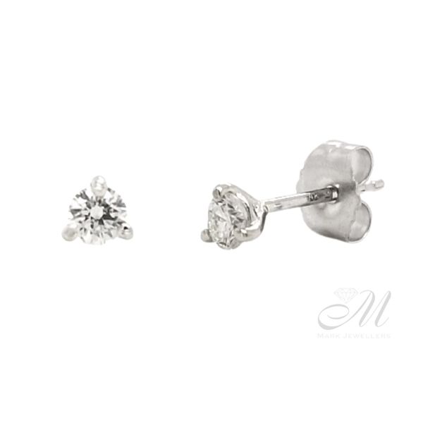 Diamond Studs Mark Jewellers La Crosse, WI