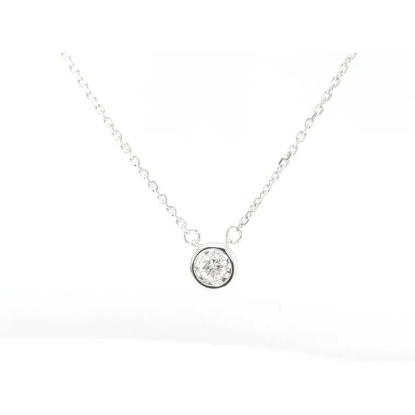 Pendant Mark Jewellers La Crosse, WI