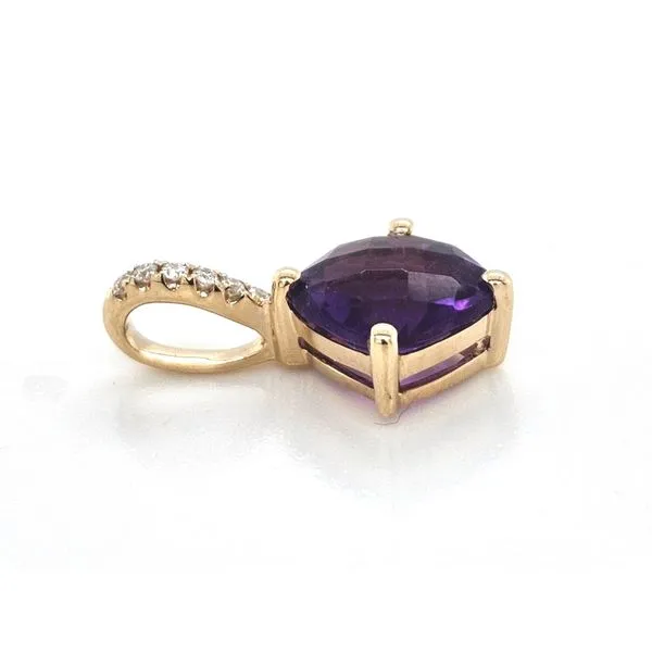 Yellow Gold Amethyst Pendant Image 2 Mark Jewellers La Crosse, WI