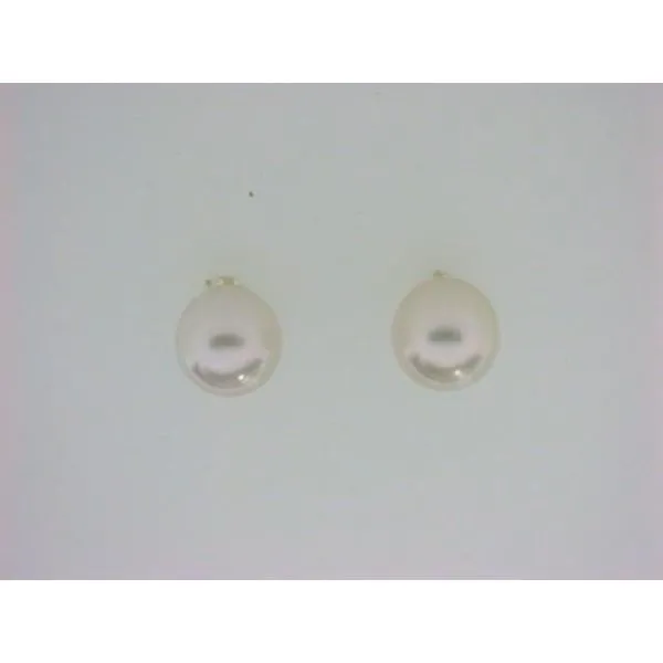 Pearl Studs Image 2 Mark Jewellers La Crosse, WI