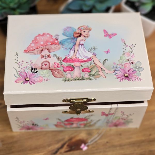 Fairy Musical Jewelry Box Image 3 Mark Jewellers La Crosse, WI