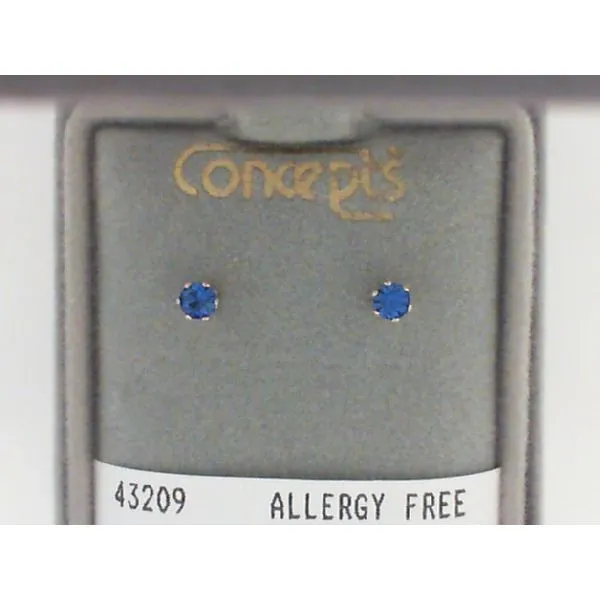Concept Earrings Mark Jewellers La Crosse, WI