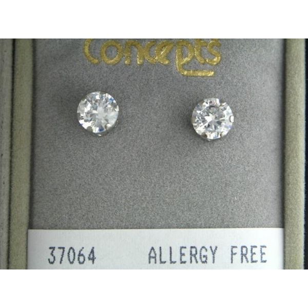 Allergy-Free Earrings Image 2 Mark Jewellers La Crosse, WI