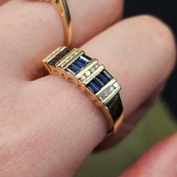Estate Yellow Gold Blue & White Stone Ring Image 3 Mark Jewellers La Crosse, WI