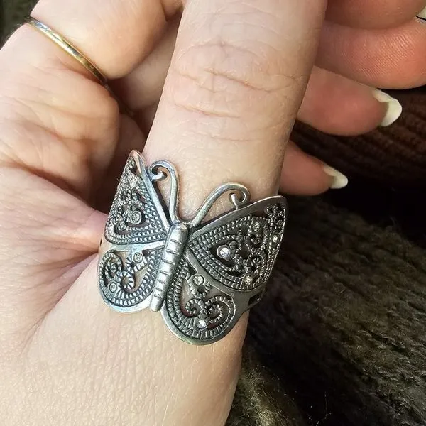 Estate Sterling Butterfly Filigree Ring Image 2 Mark Jewellers La Crosse, WI