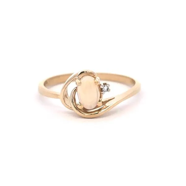 Estate Yellow Gold Opal Ring Mark Jewellers La Crosse, WI