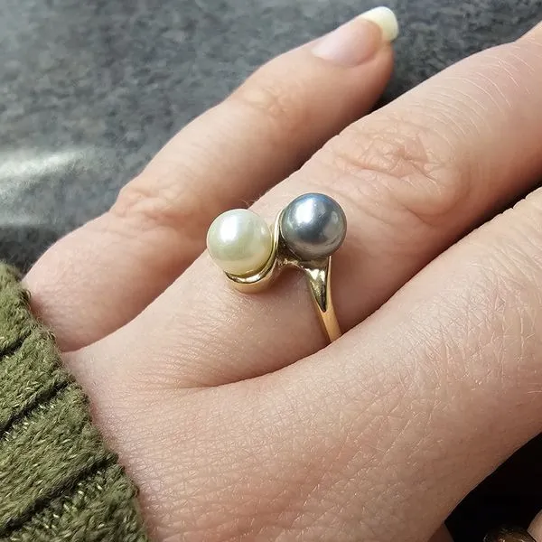 Estate Yellow Gold Pearl Ring Image 2 Mark Jewellers La Crosse, WI
