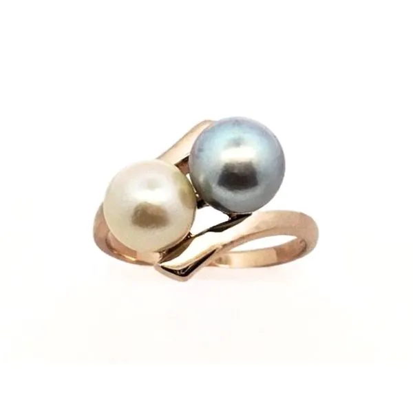 Estate Yellow Gold Cultured Freshwater Pearl Ring Mark Jewellers La Crosse, WI