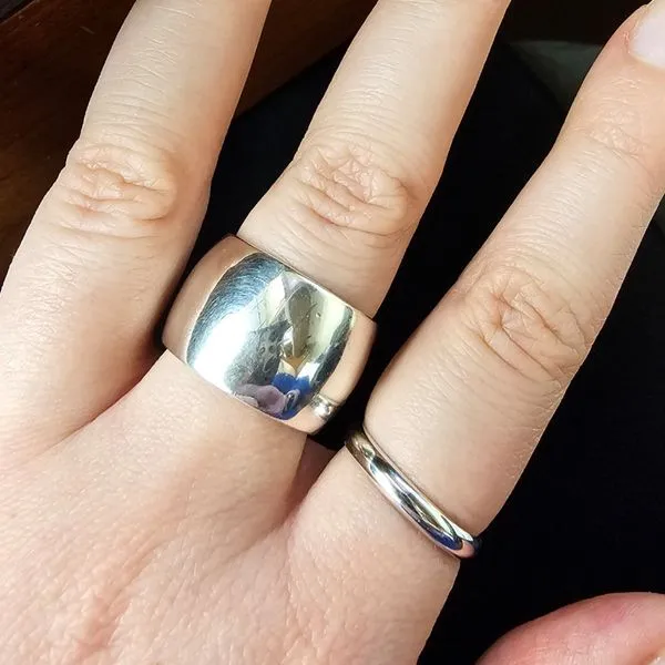 Estate Sterling Polished Band Image 2 Mark Jewellers La Crosse, WI