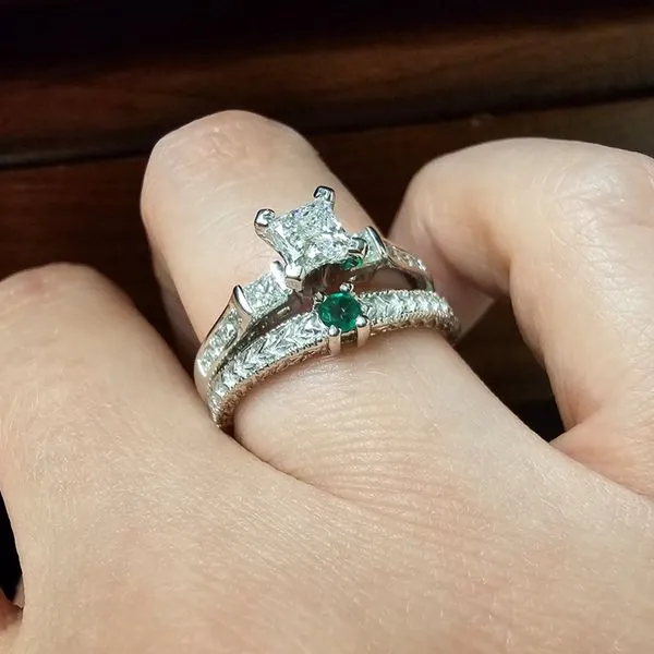Estate White Gold Green Stone Ring Image 2 Mark Jewellers La Crosse, WI