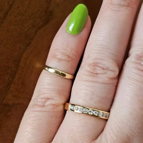 Estate Yellow Gold Baby Ring Image 2 Mark Jewellers La Crosse, WI