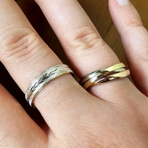 Estate Tri-Color 3-Ring Set Image 2 Mark Jewellers La Crosse, WI