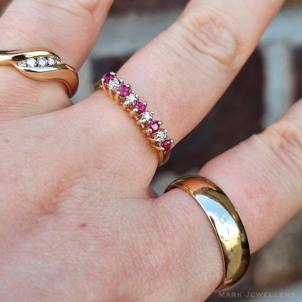 Estate Yellow Gold Band Image 2 Mark Jewellers La Crosse, WI