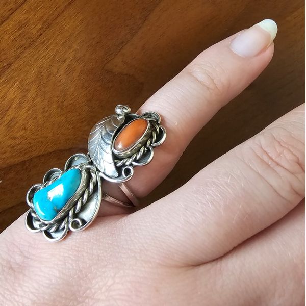 Estate Sterling Ring Image 2 Mark Jewellers La Crosse, WI