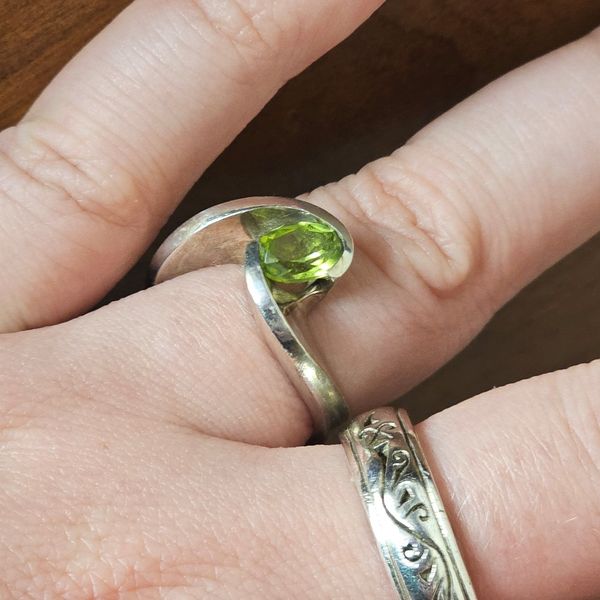 Estate Sterling Green Stone Ring Image 2 Mark Jewellers La Crosse, WI