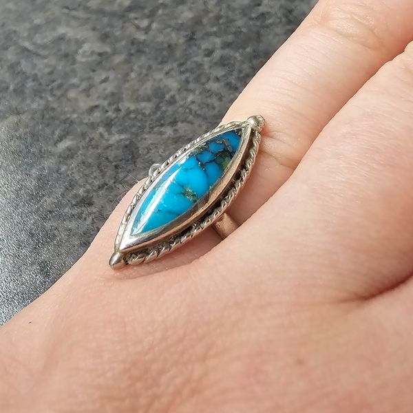 Estate Sterling Ring Image 2 Mark Jewellers La Crosse, WI