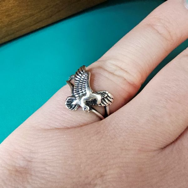 Estate Sterling Eagle Ring Image 3 Mark Jewellers La Crosse, WI
