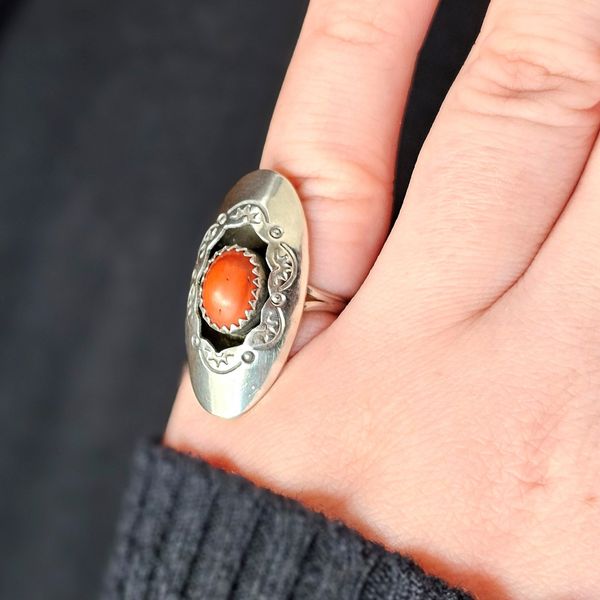 Estate Sterling Ring Image 2 Mark Jewellers La Crosse, WI