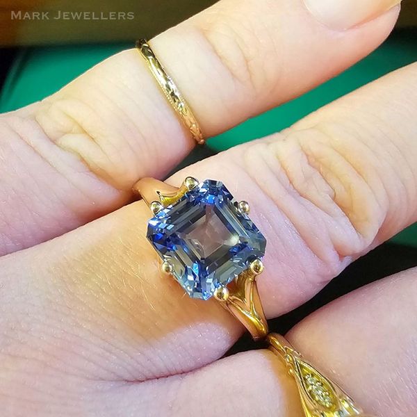 Estate Yellow Gold Baby Ring Image 2 Mark Jewellers La Crosse, WI