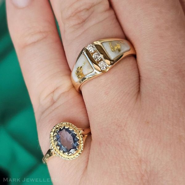 Estate Yellow Gold Blue Stone Ring Image 3 Mark Jewellers La Crosse, WI
