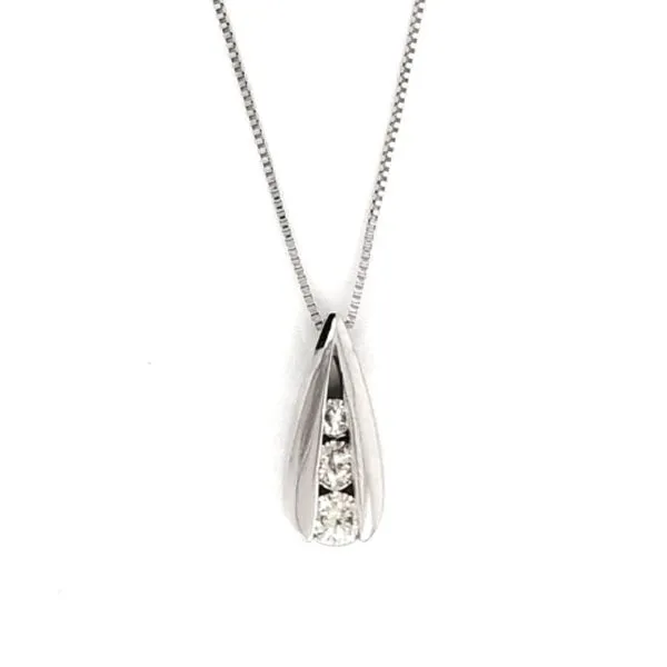 Estate White Gold Diamond Necklace Mark Jewellers La Crosse, WI