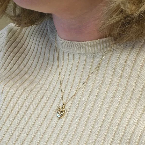 Estate Yellow Gold Apple Pendant Image 3 Mark Jewellers La Crosse, WI