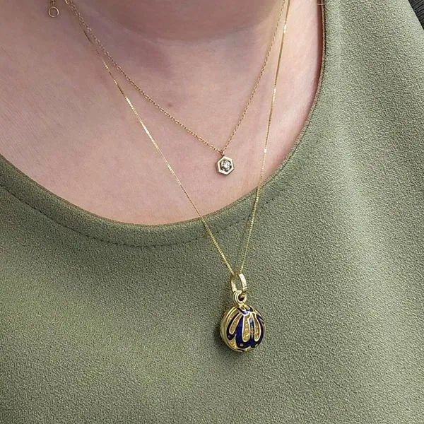 Estate Yellow Gold Ayatul Kursi Pendant Image 3 Mark Jewellers La Crosse, WI