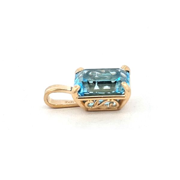 Estate Yellow Gold Blue Stone Pendant Image 2 Mark Jewellers La Crosse, WI