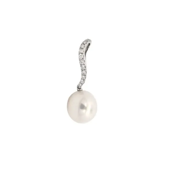 Estate White Gold Freshwater Pearl & Diamond Pendant Mark Jewellers La Crosse, WI