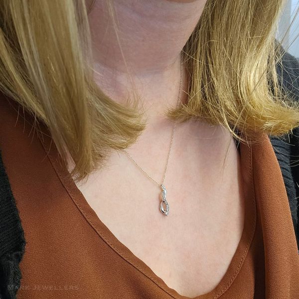 Estate White Gold 18