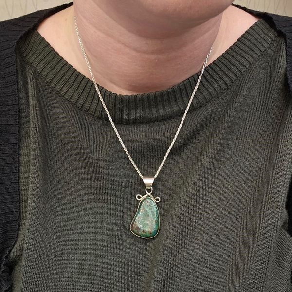 Estate Sterling Pendant Image 2 Mark Jewellers La Crosse, WI