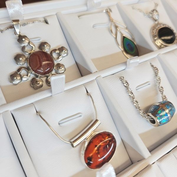 Estate Sterling Pendant Image 2 Mark Jewellers La Crosse, WI