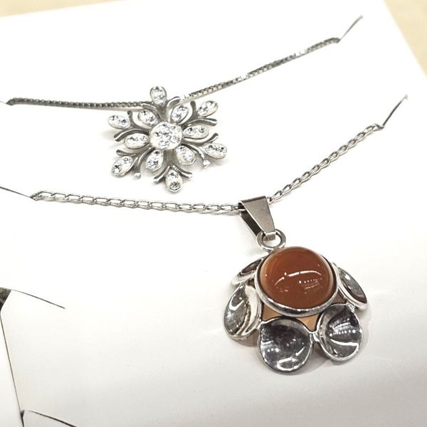 Estate Sterling Pendant Image 2 Mark Jewellers La Crosse, WI