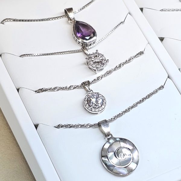 Estate Sterling Pendant Image 2 Mark Jewellers La Crosse, WI