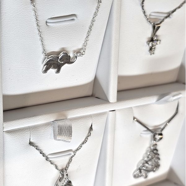 Estate Sterling Pendan Image 2 Mark Jewellers La Crosse, WI
