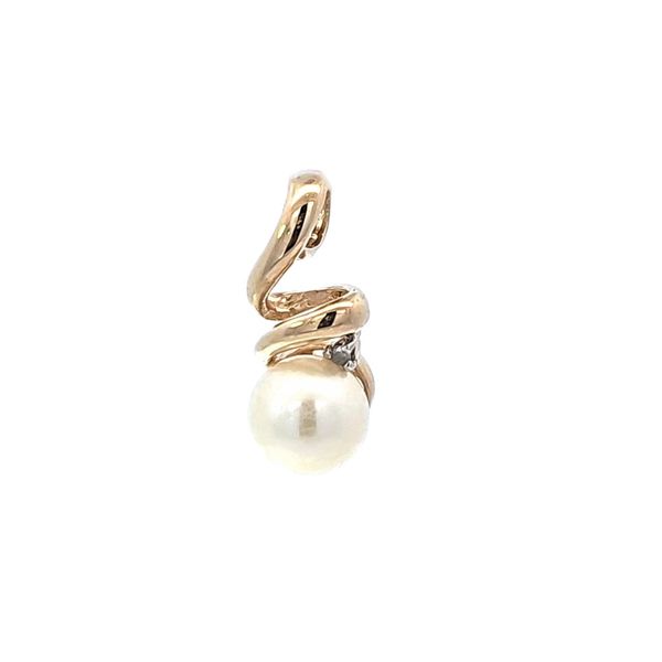 Estate Yellow Gold Pearl Pendant Mark Jewellers La Crosse, WI