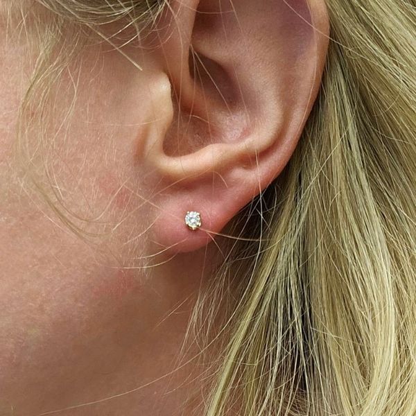Estate Yellow Gold Diamond Stud Earrings Image 2 Mark Jewellers La Crosse, WI