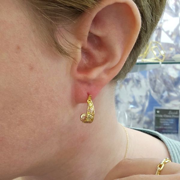 Estate Tri-Color Gold J-Hoop Earrings Image 3 Mark Jewellers La Crosse, WI