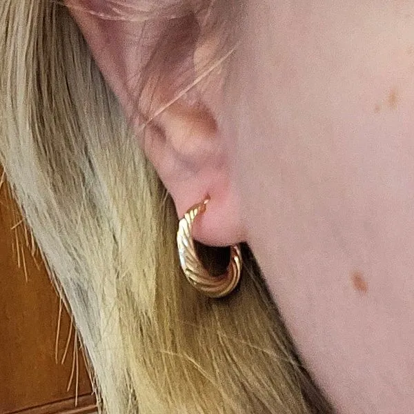Estate Yellow Gold Hoop Earrings Image 2 Mark Jewellers La Crosse, WI