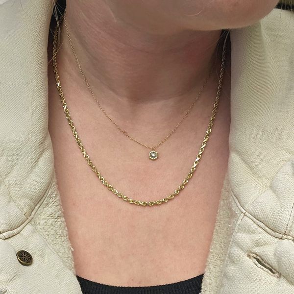 Estate Yellow Gold 18.5