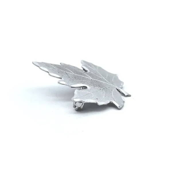 Estate Sterling Maple Leaf Pin Image 2 Mark Jewellers La Crosse, WI