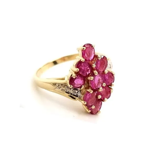 Estate Ring Image 2 Mark Jewellers La Crosse, WI