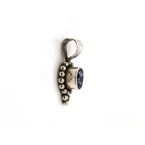 Estate Pendant Image 2 Mark Jewellers La Crosse, WI