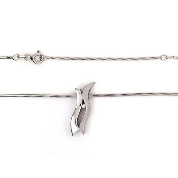 Estate Necklace Image 2 Mark Jewellers La Crosse, WI
