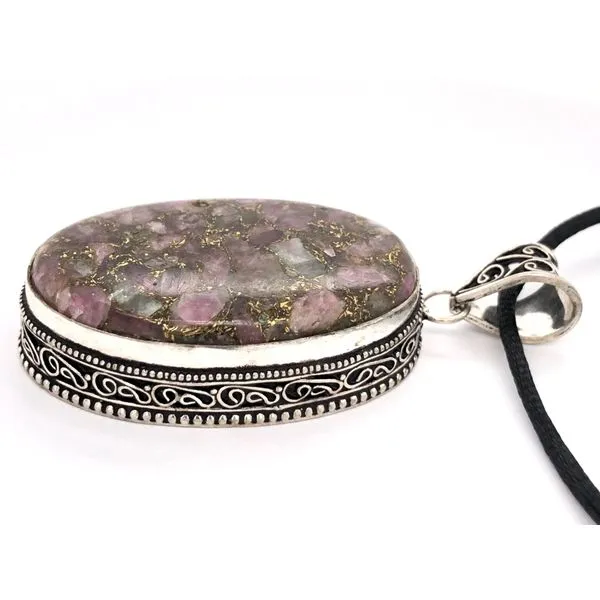Estate Necklace Image 2 Mark Jewellers La Crosse, WI