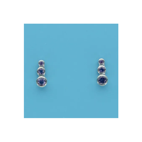 925 Graduated Circle Amethyst Stud Earring Marks of Design Shelton, CT